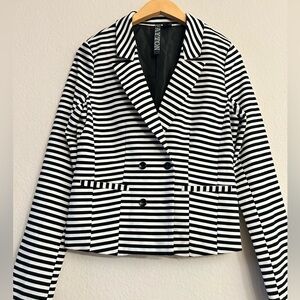 PAYTON Black and White Striped Blazer
